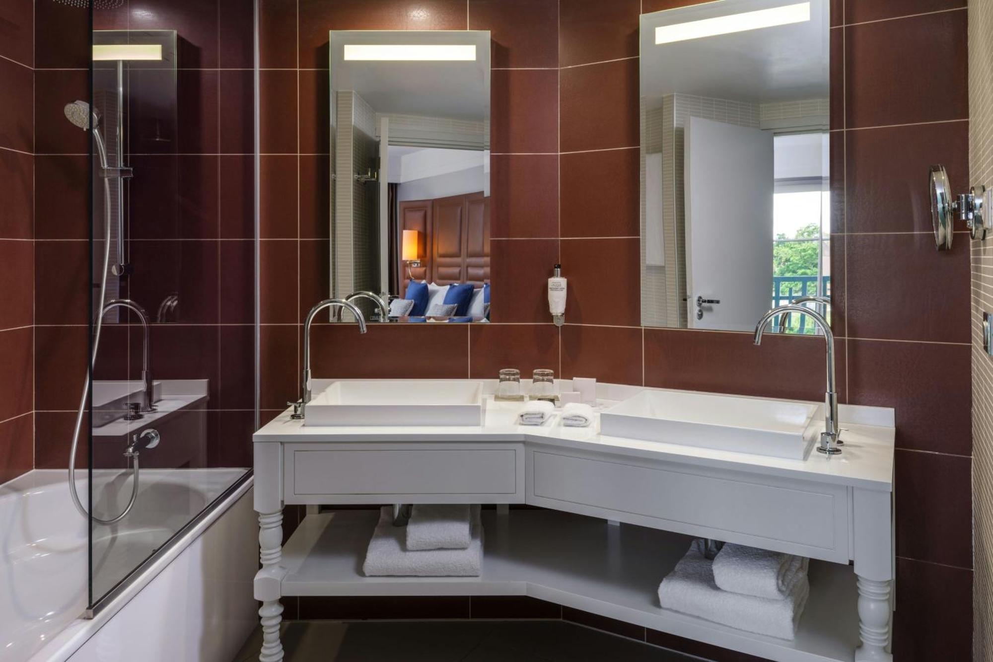 Renaissance Paris Hippodrome De St. Cloud Hotel Rueil-Malmaison Luaran gambar